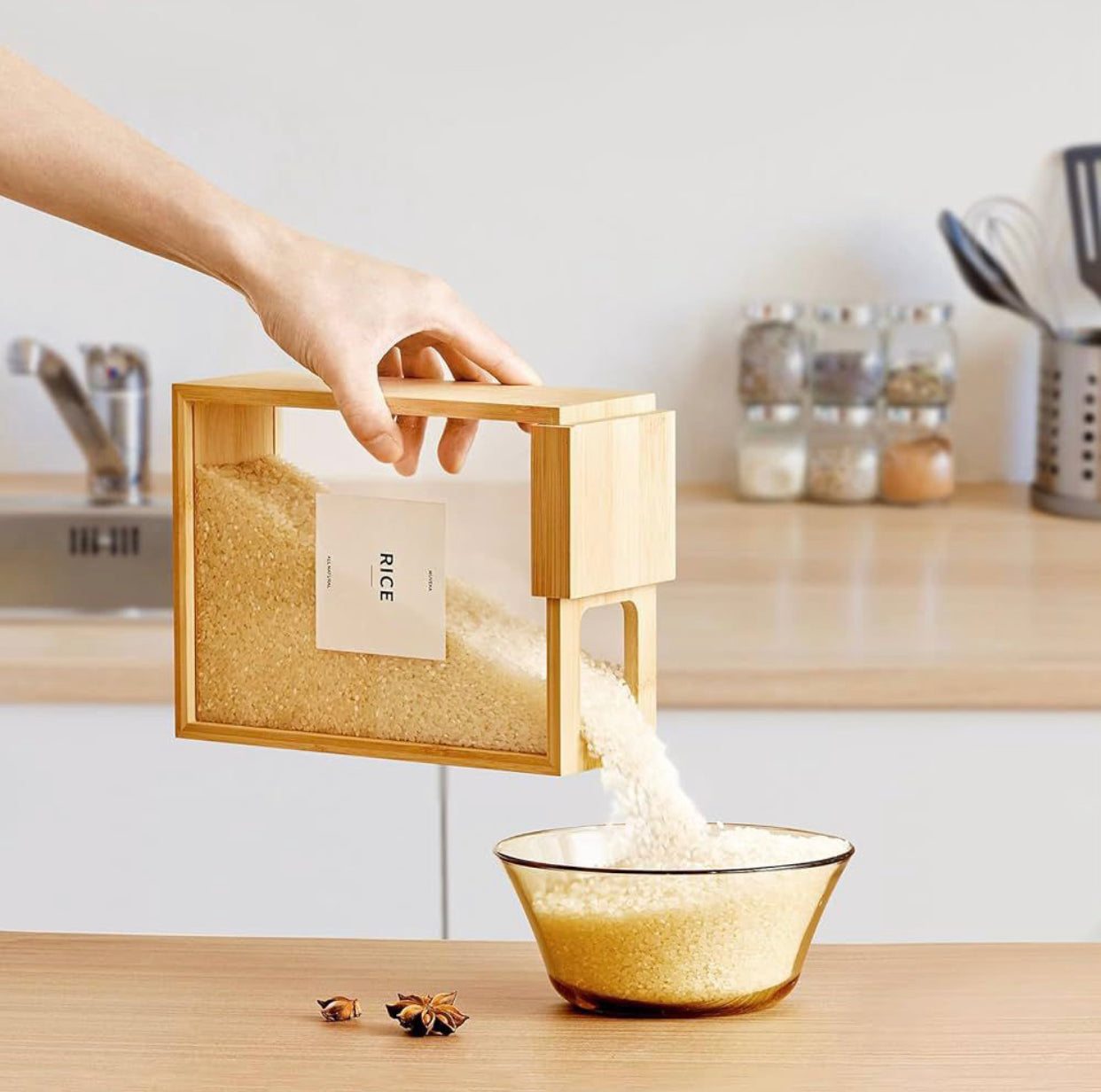 Bamboo Food Dispenser Storage Container – 17cm x 8cm x 22.5cm