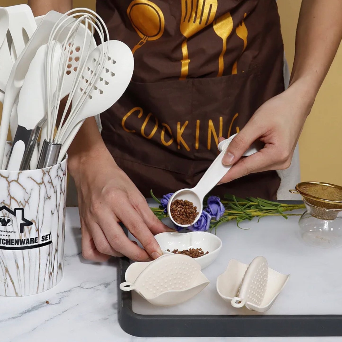 Premium 18-Piece Silicone Kitchen Utensils Tools Set with Hanging Loop