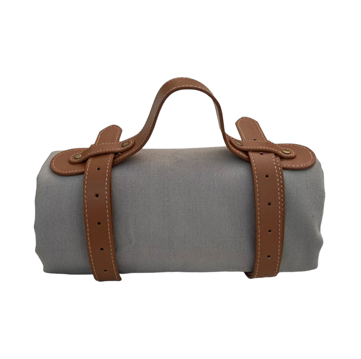 Duffle picnic mat with leather strap