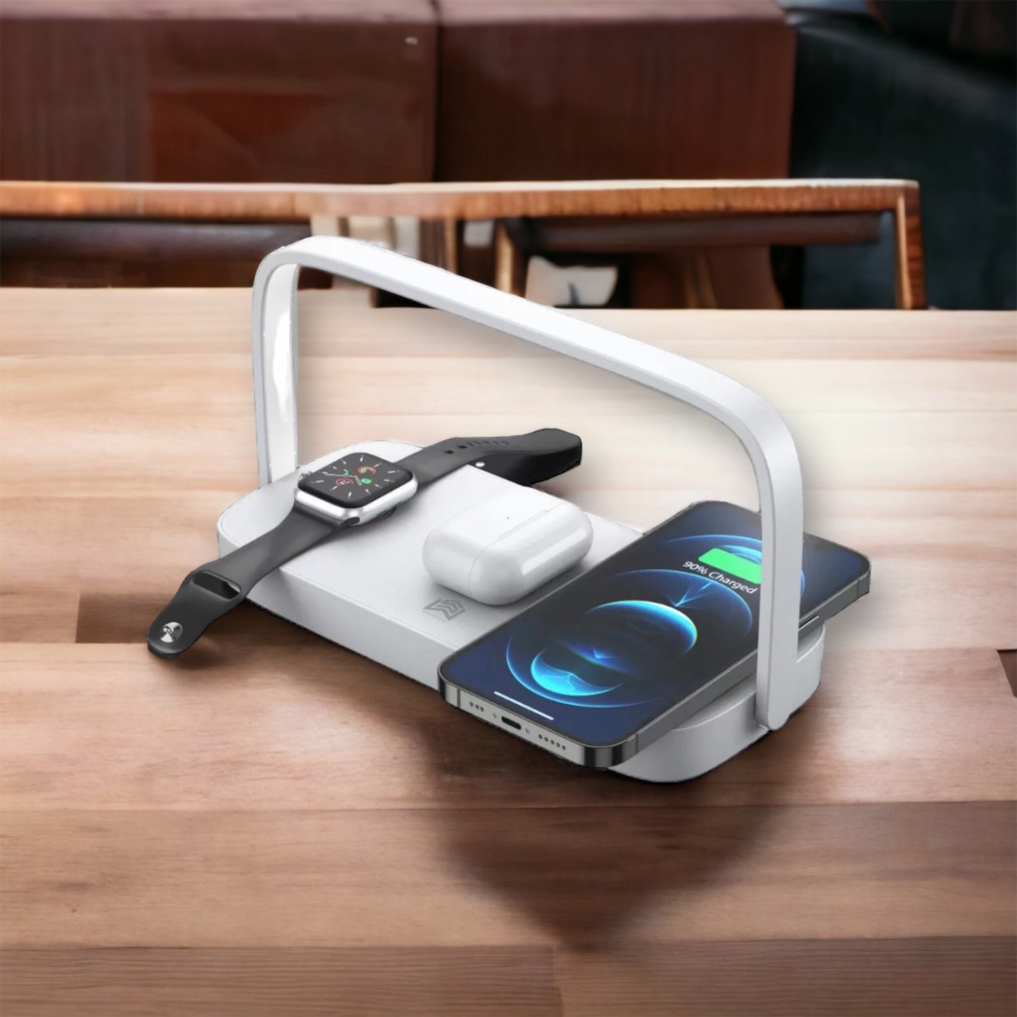 Smart wireless charging station