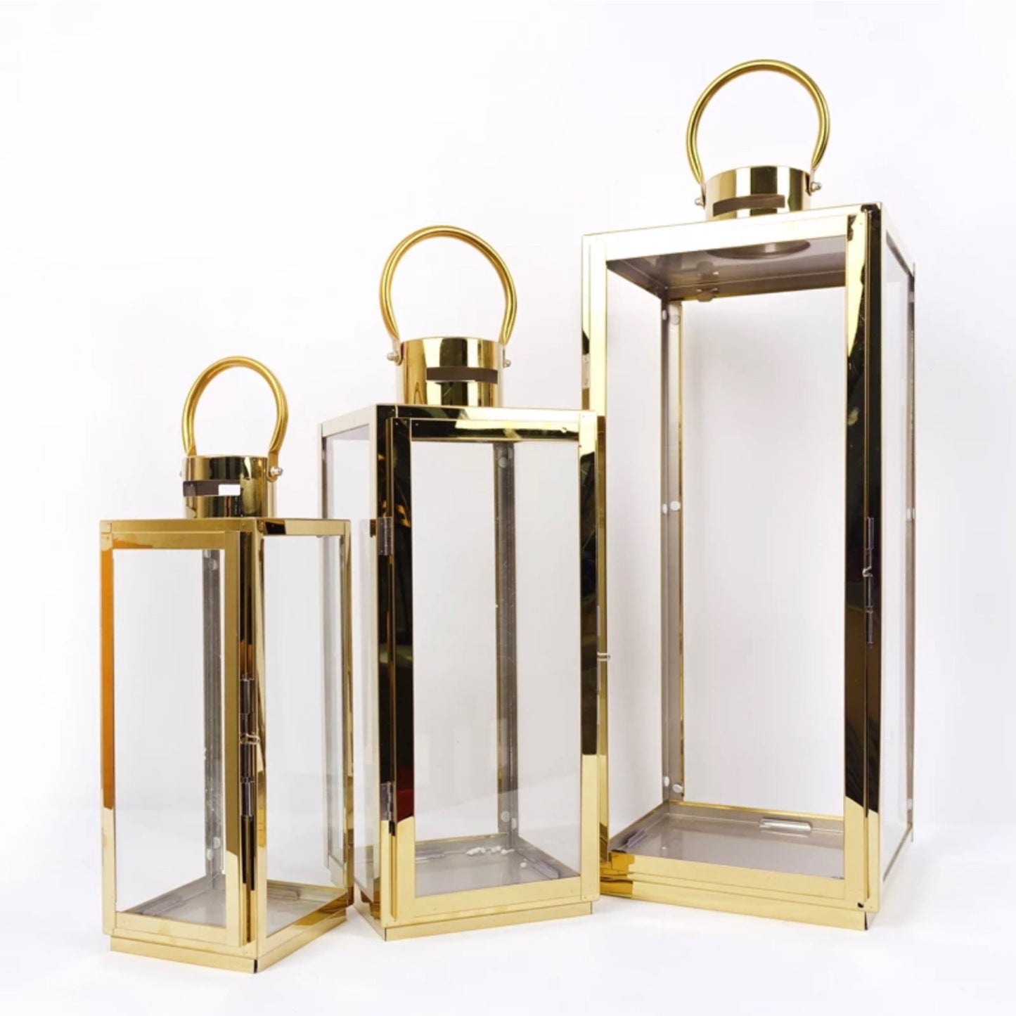 Lantern set suitable for outdoor or indoor use